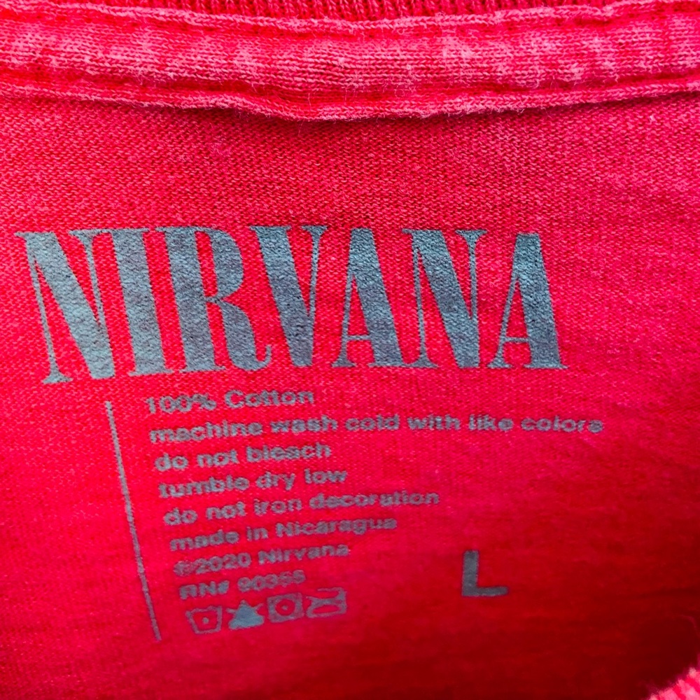 NIRVANA Red Graphic Shirt - Picture 3 of 4